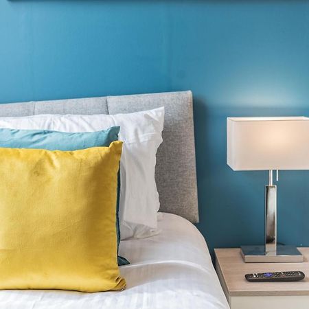 *King Bed* Luxury City Centre House Barrow-in-Furness Екстер'єр фото