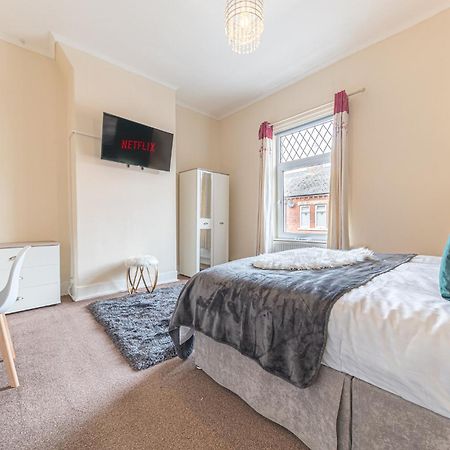 *King Bed* Luxury City Centre House Barrow-in-Furness Екстер'єр фото