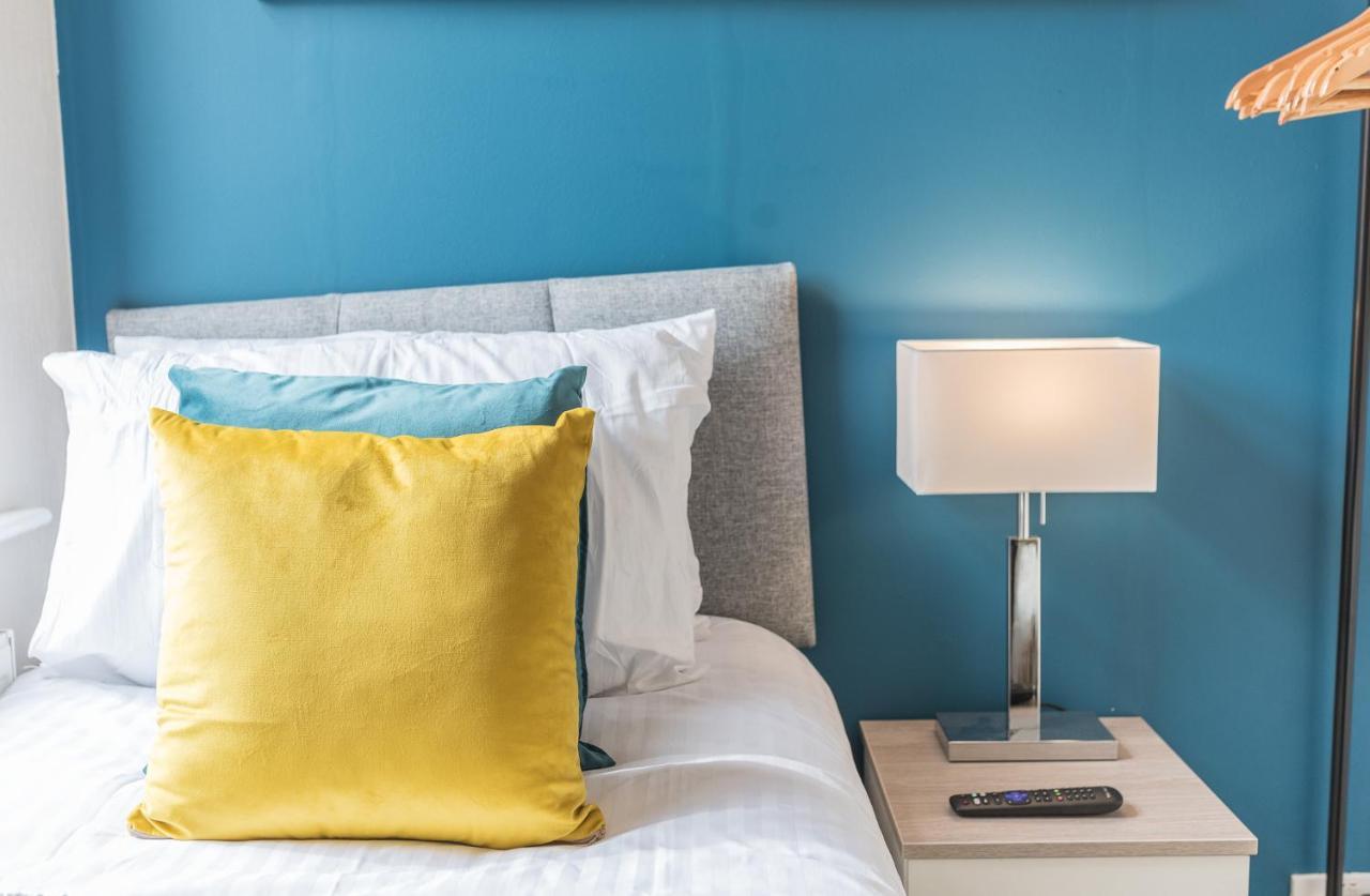 *King Bed* Luxury City Centre House Barrow-in-Furness Екстер'єр фото