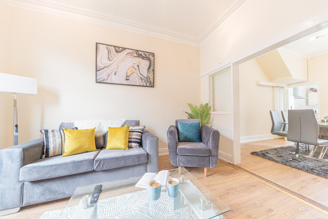 *King Bed* Luxury City Centre House Barrow-in-Furness Екстер'єр фото
